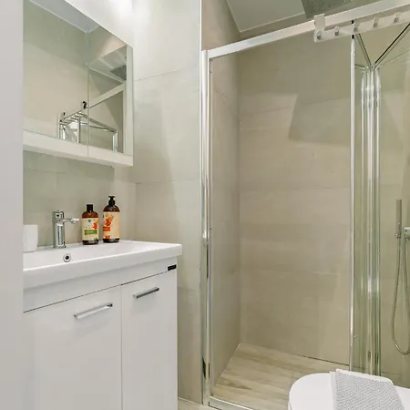 Apartament Intown